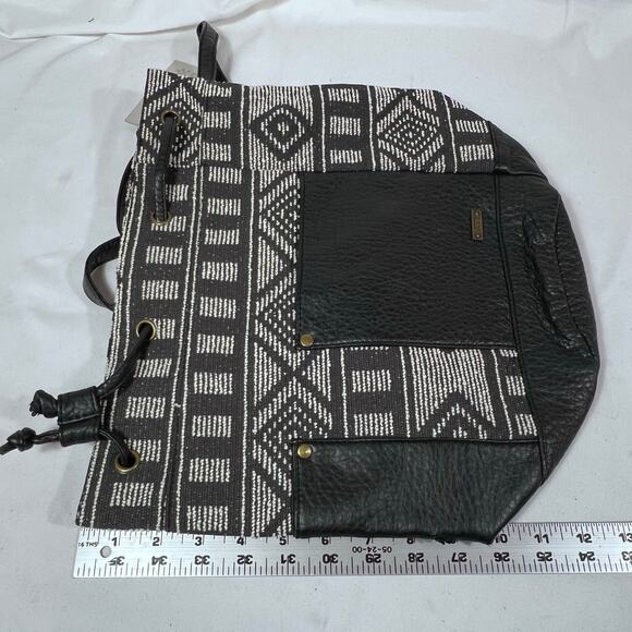 Vans Newsome Bucket Backpack Black Grey Aztec Tribal Print Faux Leather New - Picture 14 of 14
